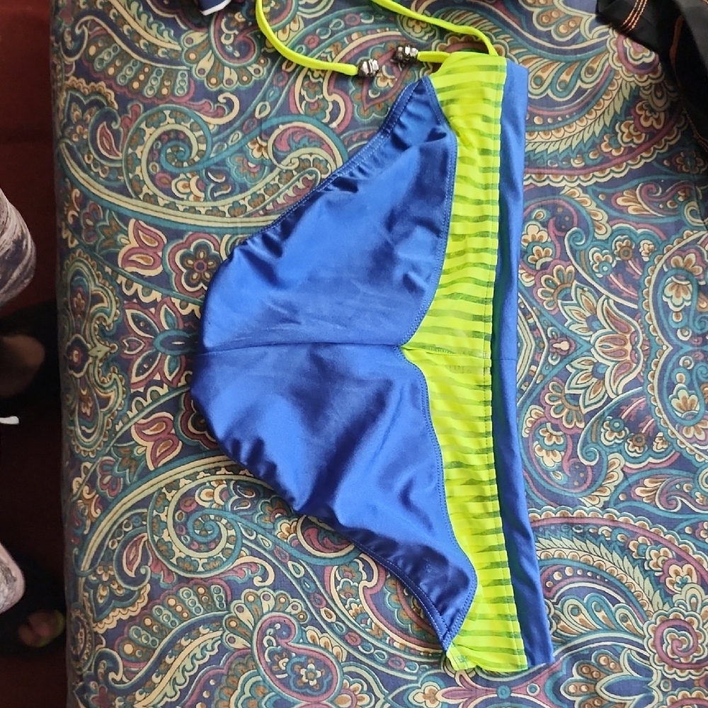 Men's Blue & Neon Green Swim Briefs - Picture 4 of 4